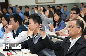 Li+學社 第二期沙龍開講嘍！ 專家?guī)忾_高能量密度與安全困局